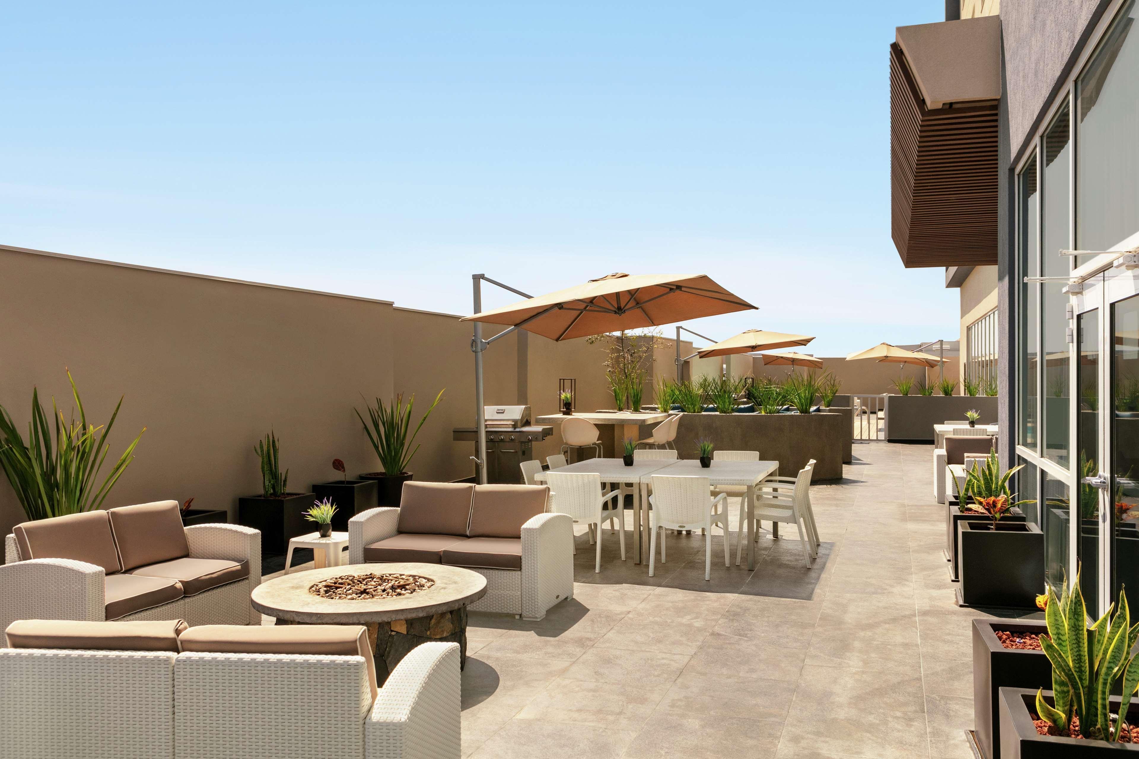 Homewood Suites By Hilton Monterrey Apodaca Екстериор снимка